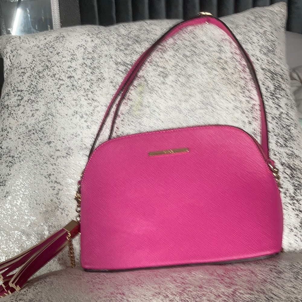 Shoulder bag